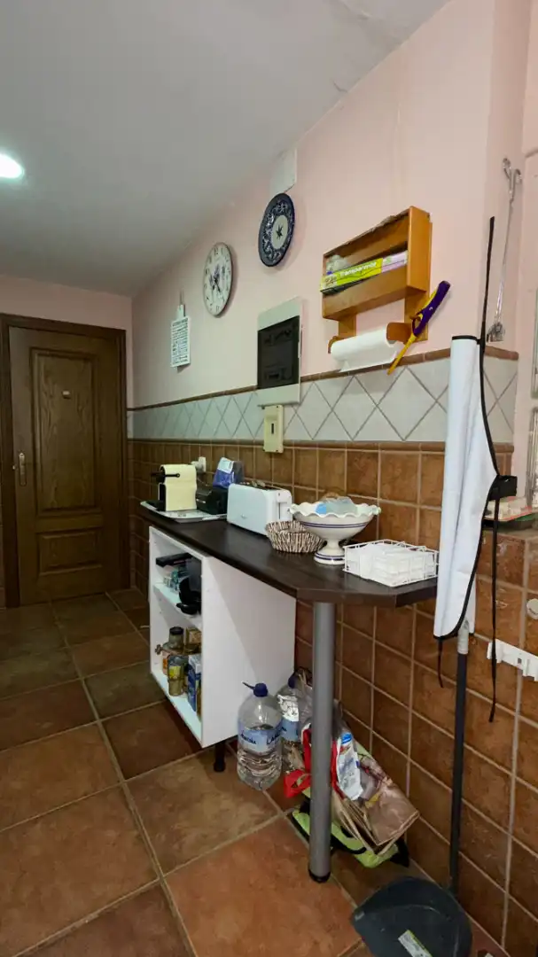 Cuina de Casa o xalet en venda en Villa del Prado amb Aire condicionat, Calefacció i Jardí privat