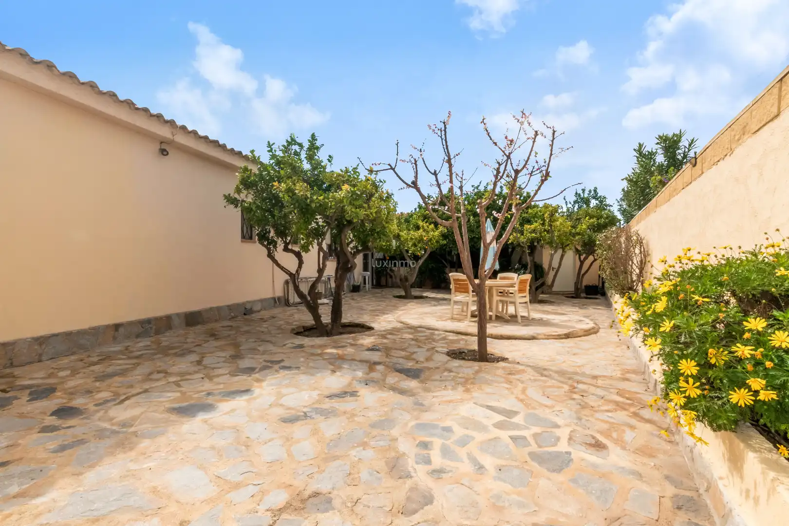 Jardí de Casa o xalet en venda en L'Alfàs del Pi amb Aire condicionat i Terrassa