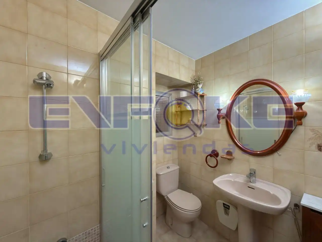 Baño de Piso en venta en Madrid con Aire acondicionado, Calefacción y Terraza