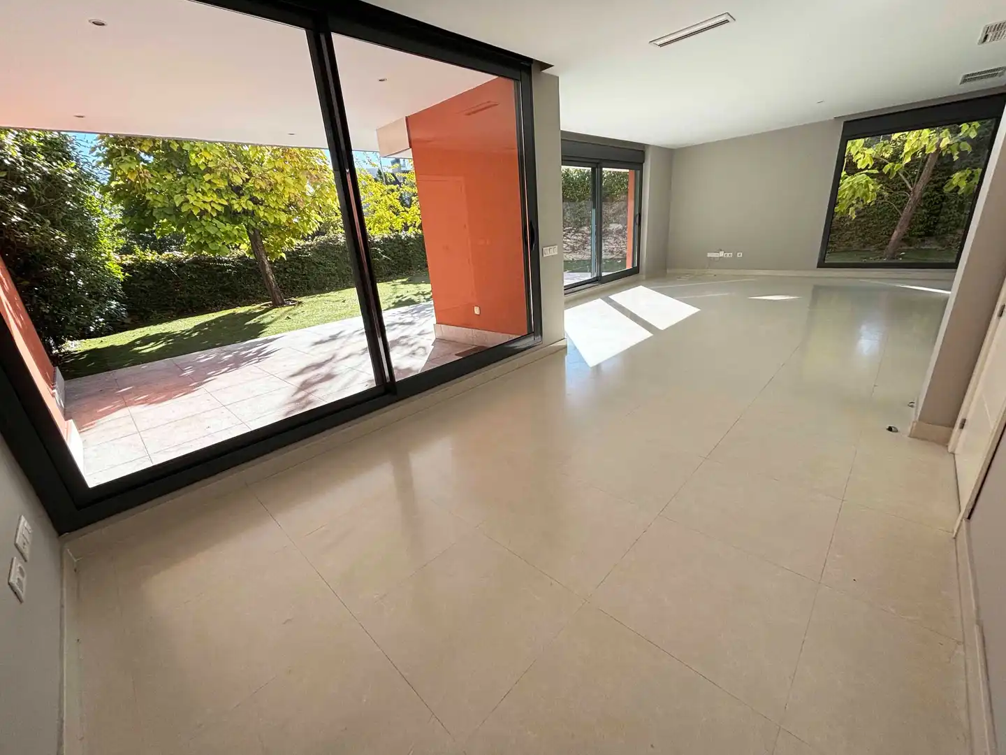 Maison jumelée avec piscine à louer à Calle de San Enrique de Ossó 535, imagen 8