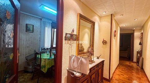 Foto 4 de Piso en venta en Perez Galdos, Gran Via, Logroño