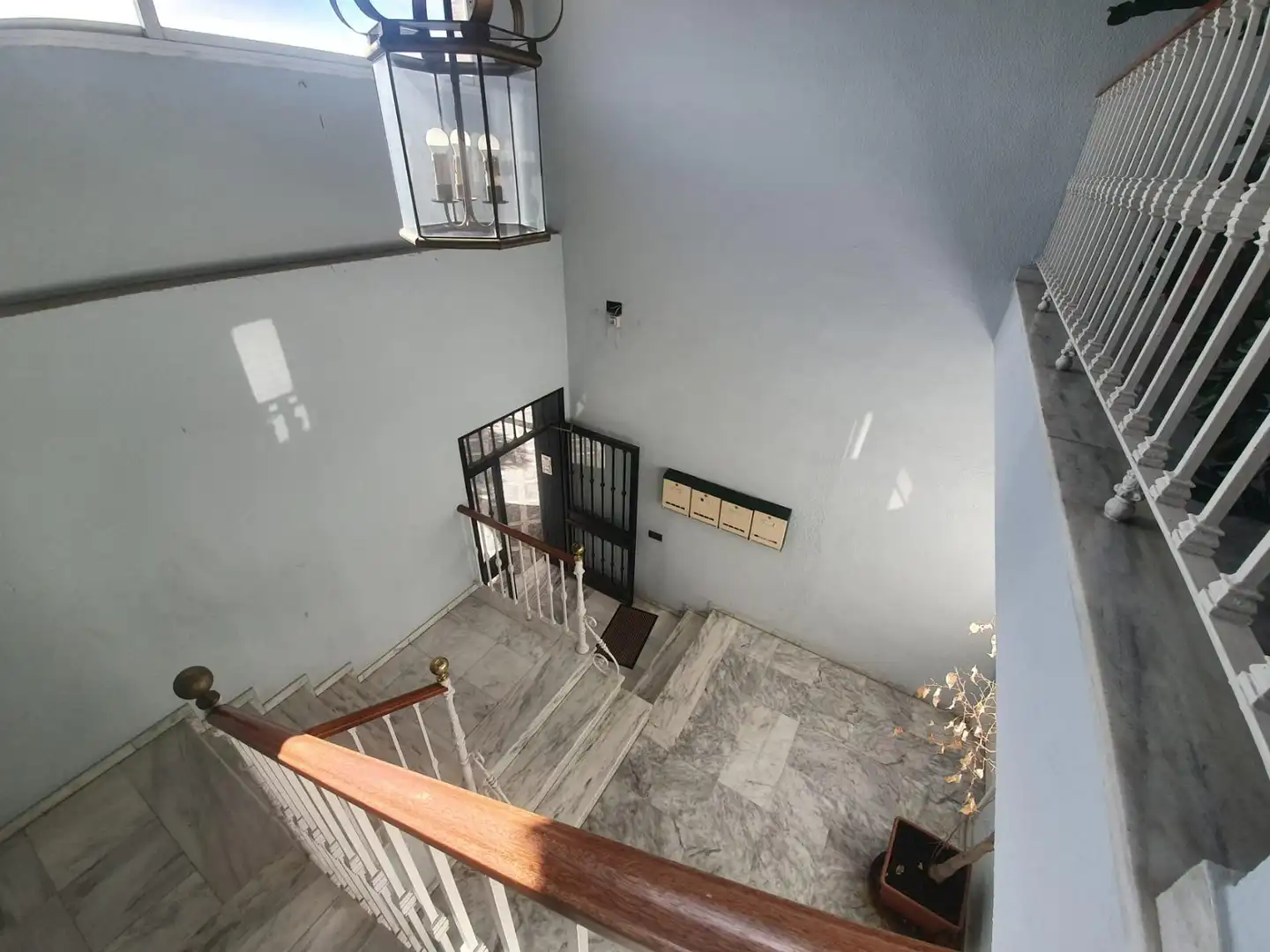 Office for rent in Sevilla  with Air Conditioner