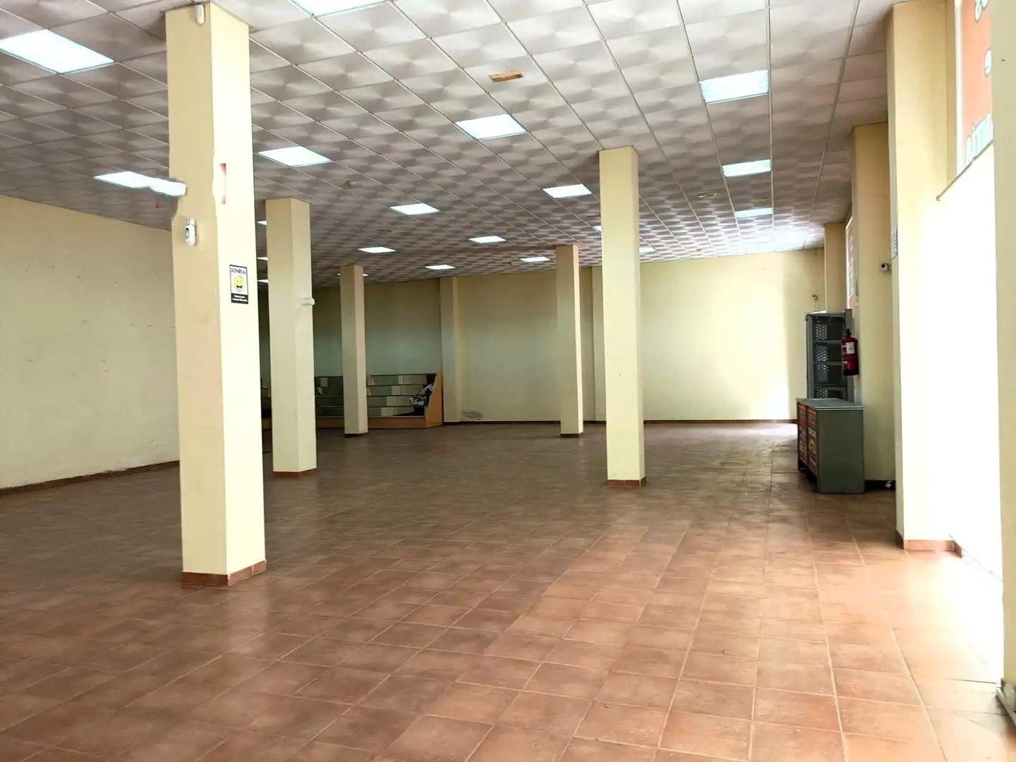 Local comercial en venta en Florida - Ciudad de Asís, imagen 3