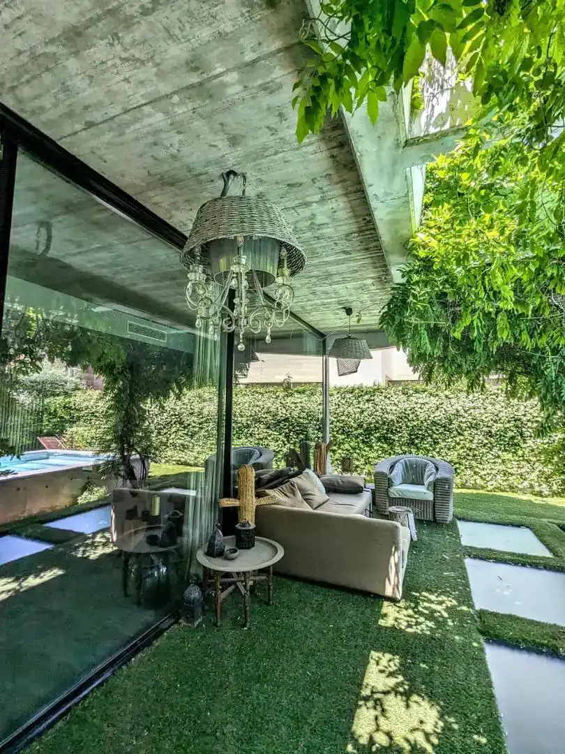 Terrassa de Casa o xalet en venda en Pozuelo de Alarcón amb Aire condicionat, Piscina i Balcó