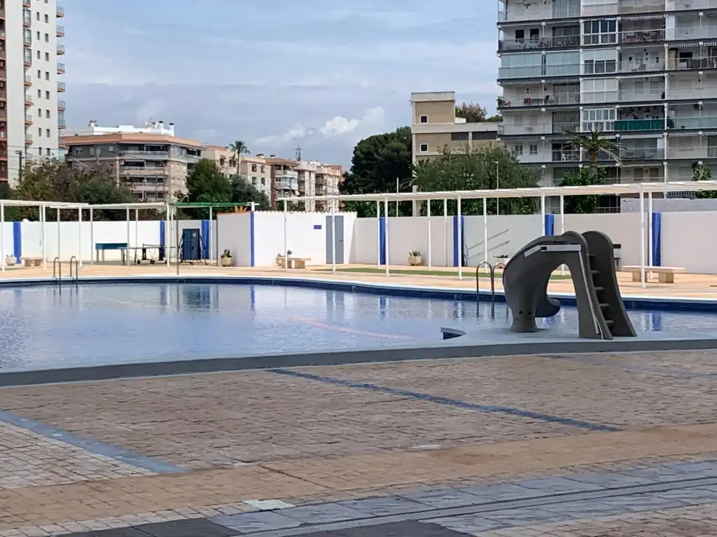 Piscina de Apartamento de alquiler en Oropesa del Mar / Orpesa con Aire acondicionado, Terraza y Amueblado
