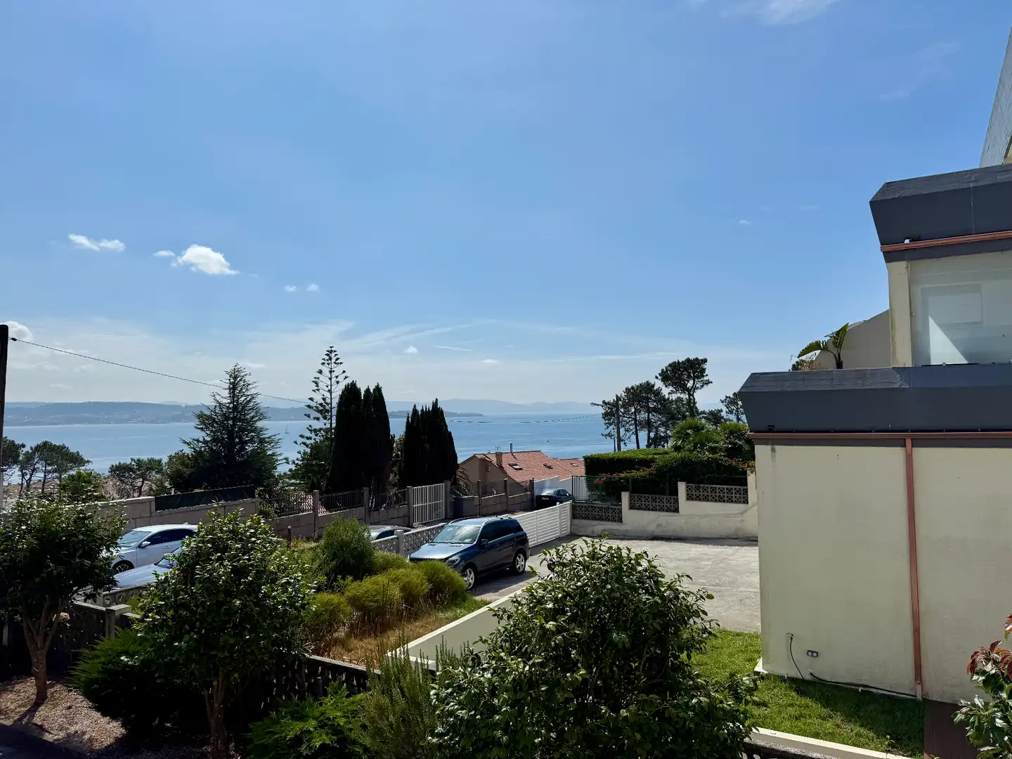 Exterior view of Flat for sale in O Grove    with Storage room, Furnished and Oven