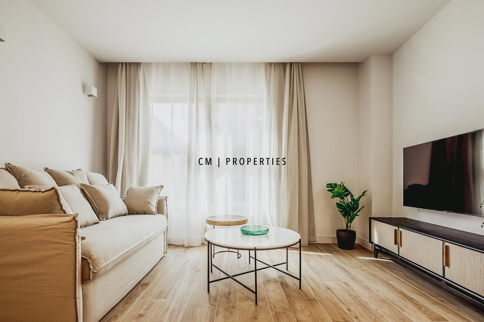 Living room of Apartment to rent in  Valencia Capital  with Air Conditioner, Heating and Terrace