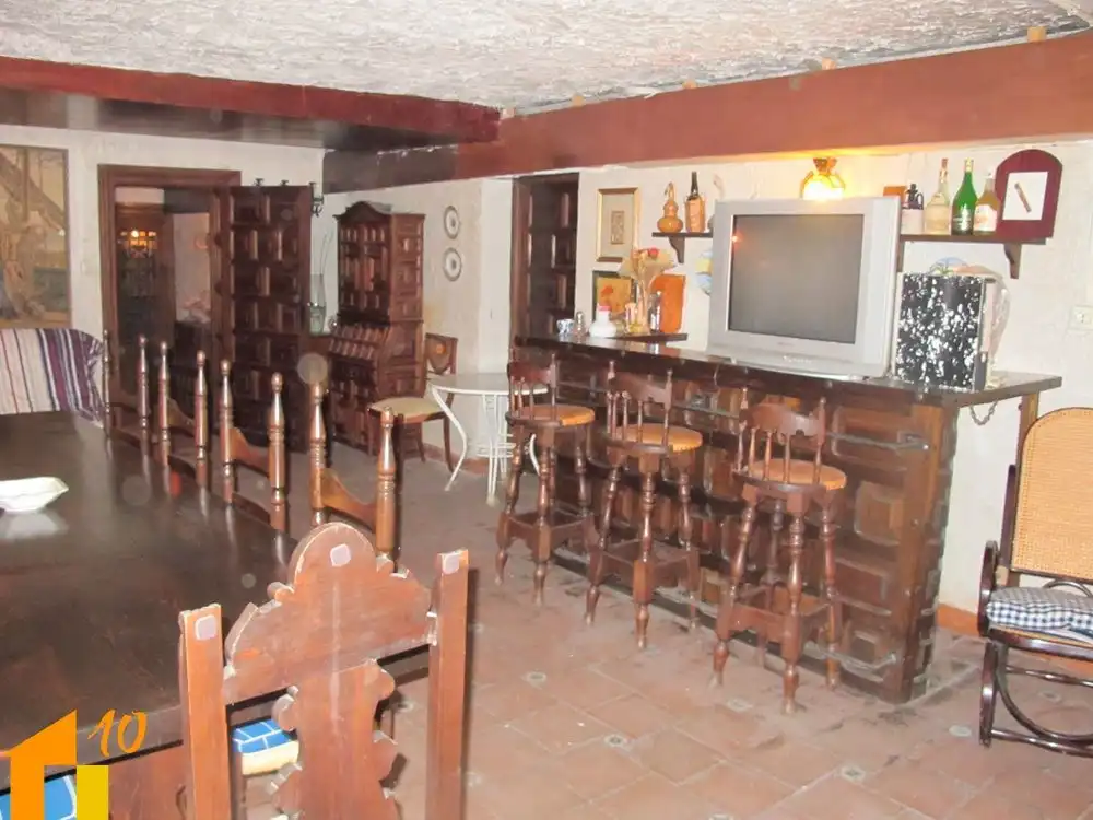 Casa o xalet en venda en Burgos amb Calefacció, Jardí privat i Traster