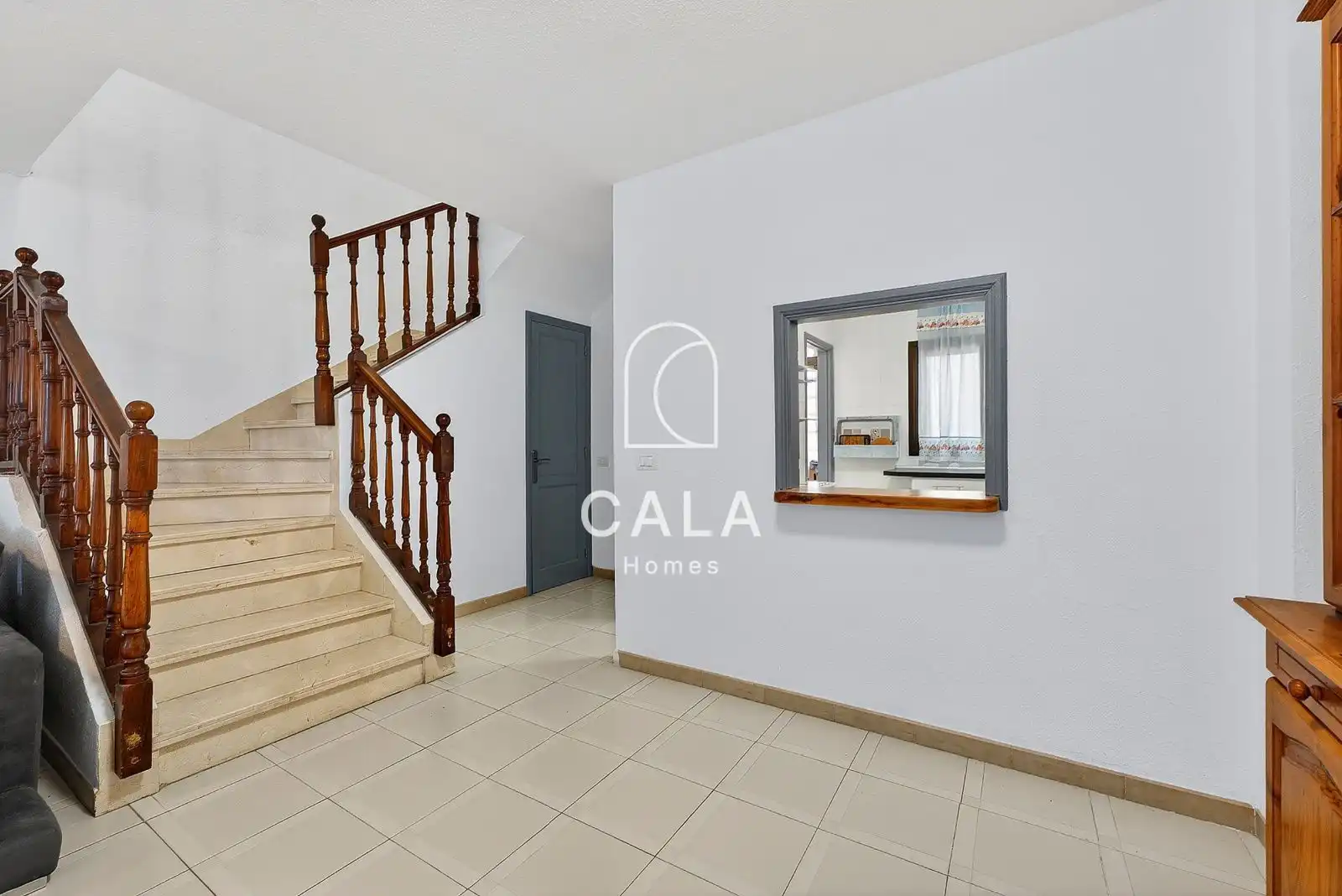Casa adosada en venta en Guía de Isora con Terraza, Trastero y Piscina