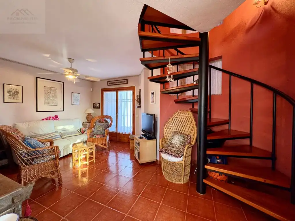 Sala d'estar de Casa o xalet de lloguer en Mazarrón amb Moblat, Rentadora i Microones