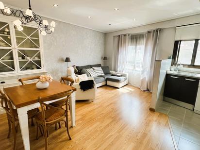Living room of Flat for sale in Castellón de la Plana / Castelló de la Plana  with Air Conditioner, Heating and Storage room