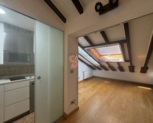 Bedroom of Flat for sale in Valladolid Capital  with Air Conditioner and Heating
