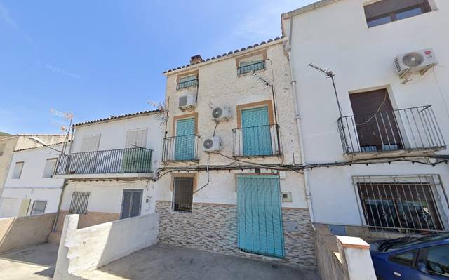 Piso en Venta en C/ Vista alegre en Beas de Segura