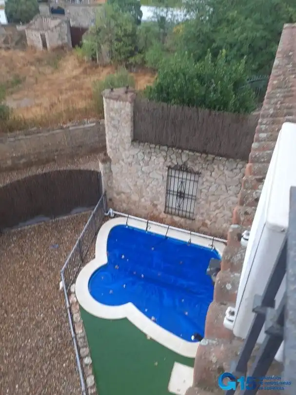Schwimmbecken von Gebäude zum Verkauf in Monroy