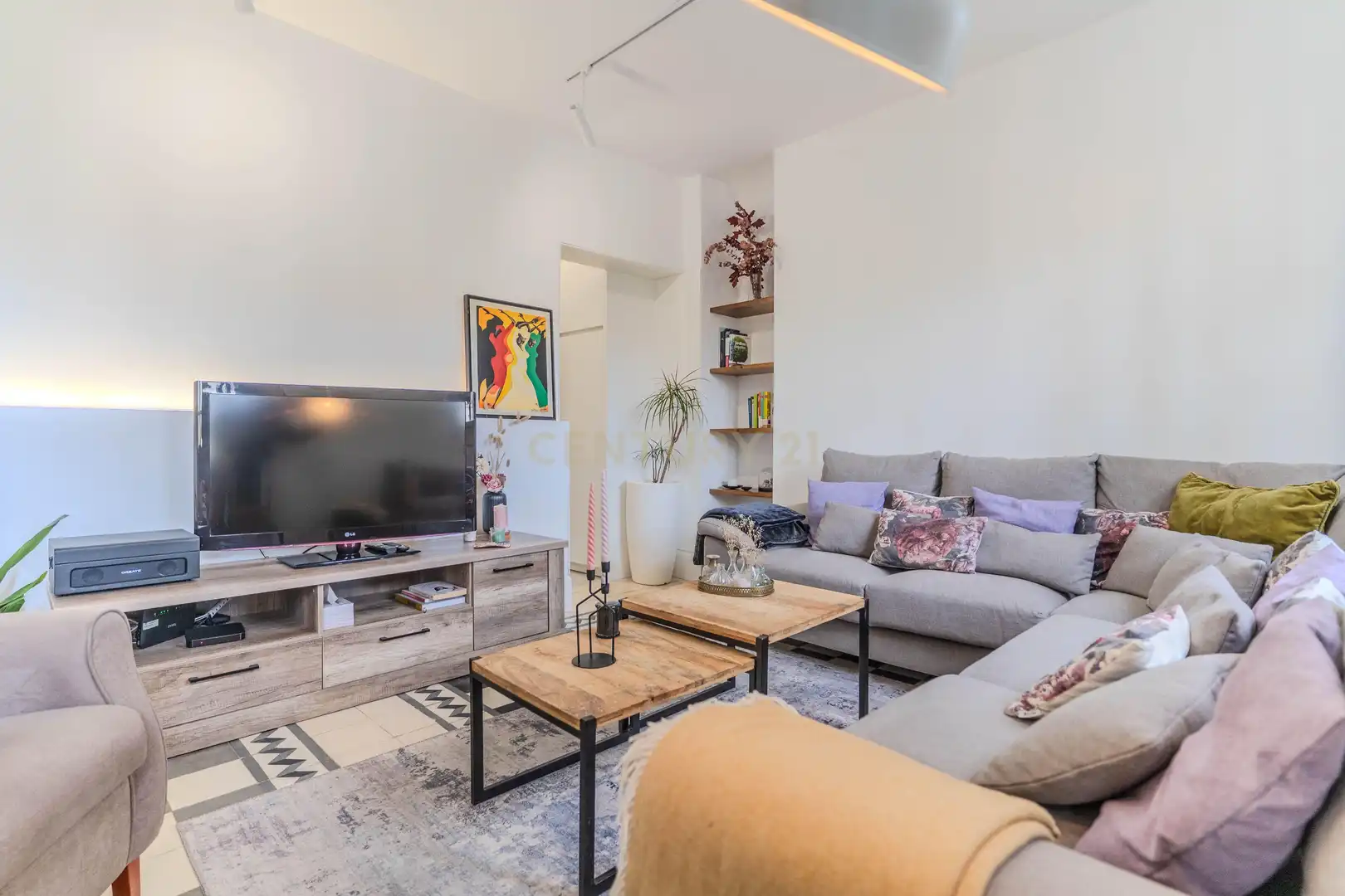 Living room of Apartments for sale in Granada  with Oven, Washing machine and Microwave