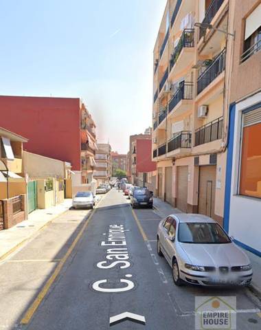 Piso en Venta en San Enrique  en Camí Reial