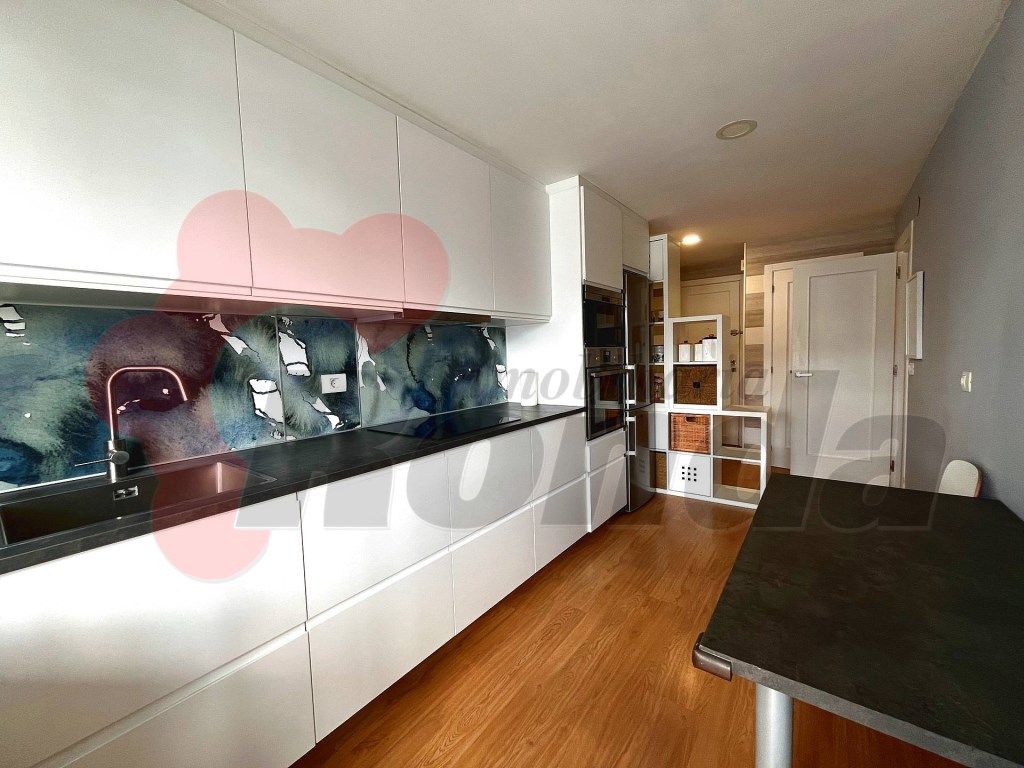 Kitchen of Flat to rent in Lugo Capital  with Furnished