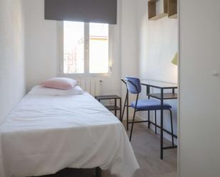 Flat to share in Centro