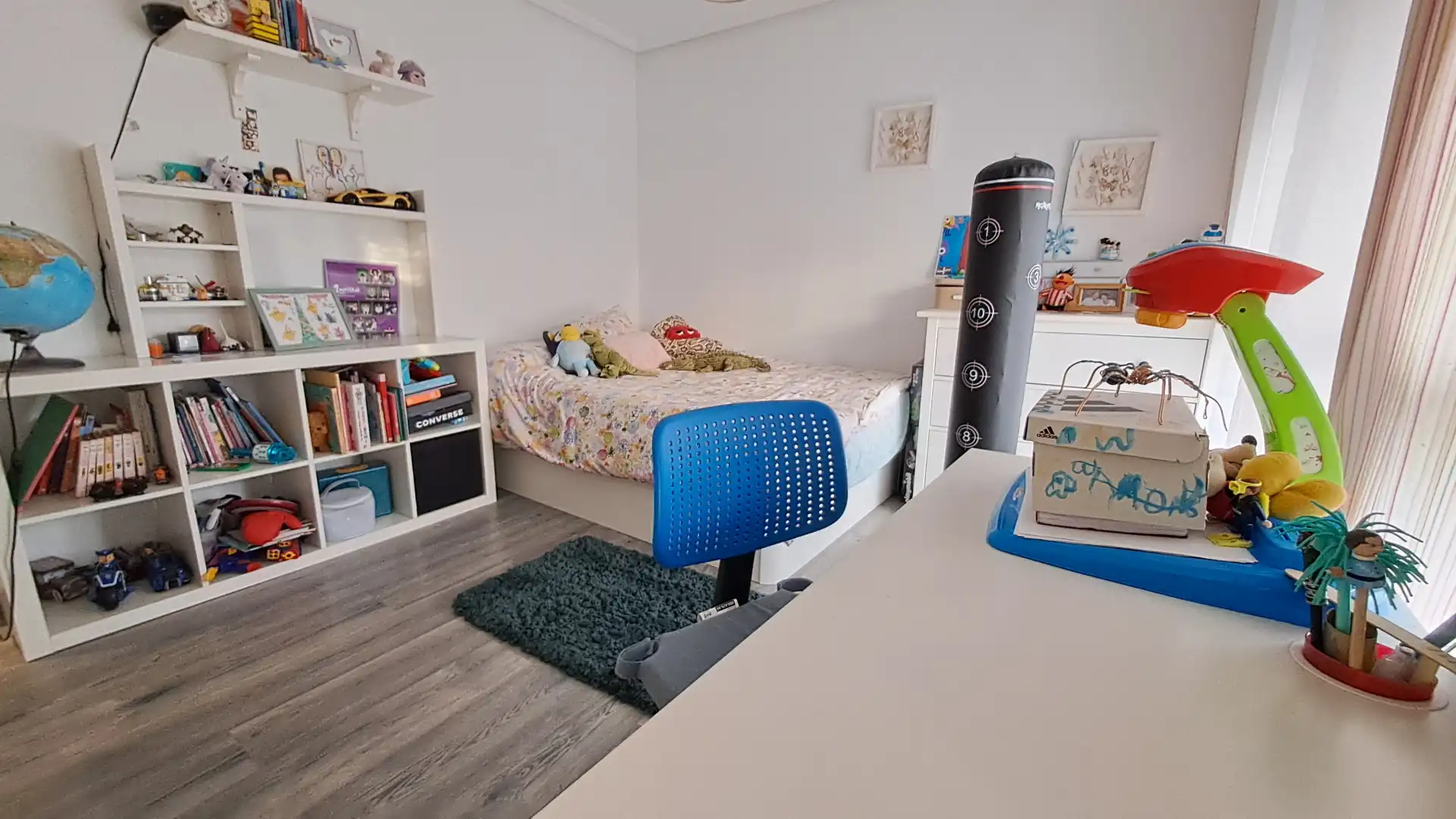 Schlafzimmer von Wohnung zum Verkauf in Bilbao  mit Heizung und Möbliert