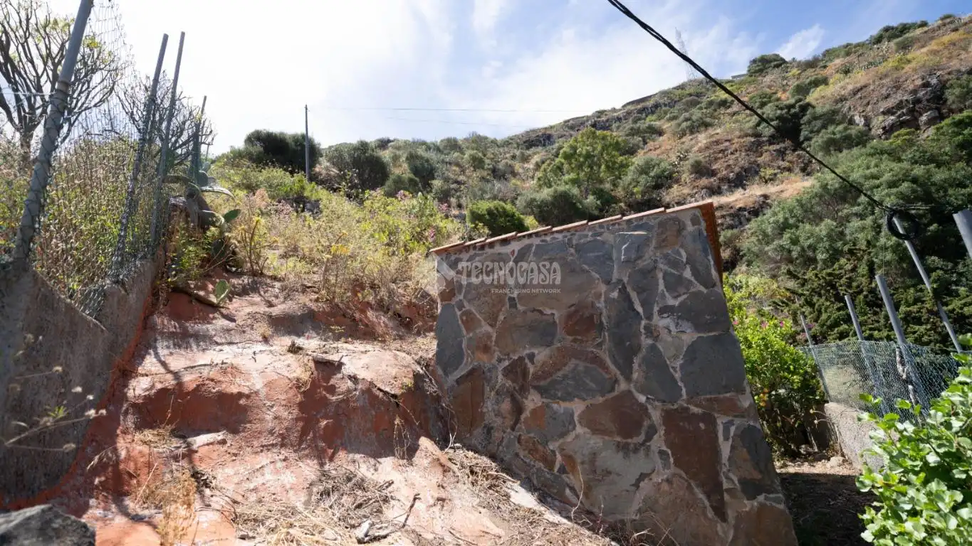 Casa rústica amb jardí en venda a Vegueta - Cono Sur - Tafira, imagen 3