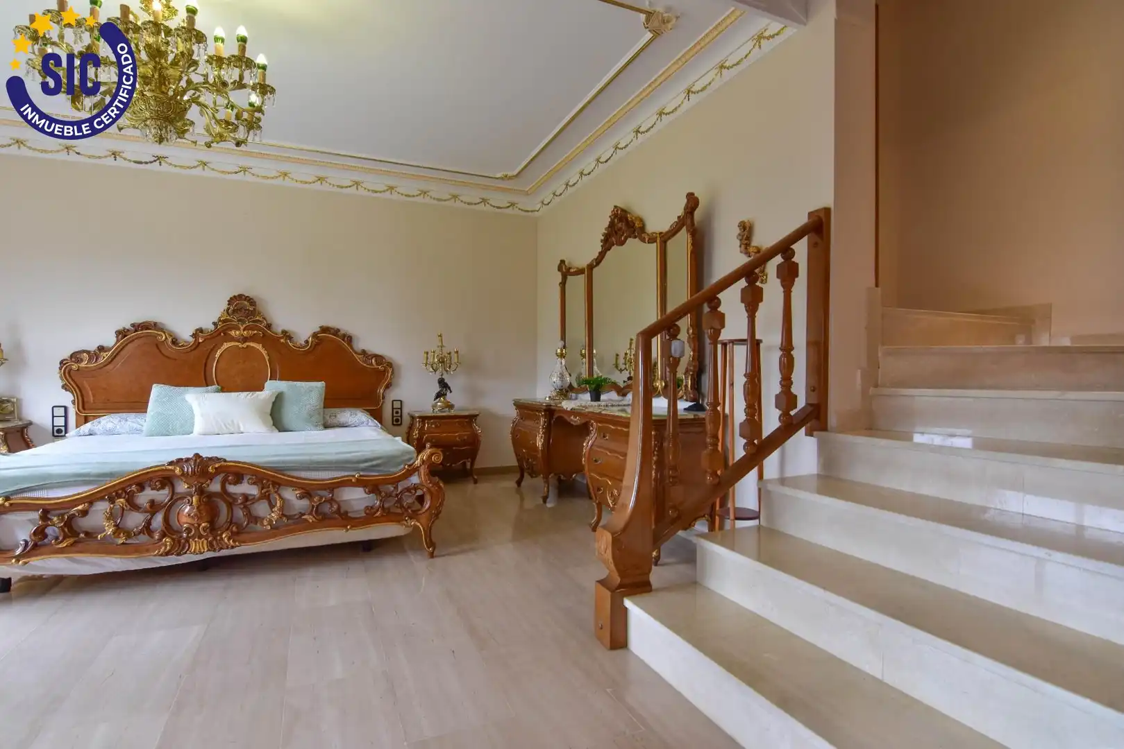 Casa o chalet en venta en Torrent con Aire acondicionado, Jardín privado y Terraza