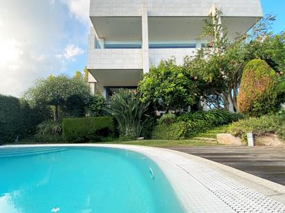 Schwimmbecken von Haus oder Chalet zum verkauf in Sant Cugat del Vallès mit Terrasse und Schwimmbad