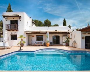 Country house for sale in Santa Eulària