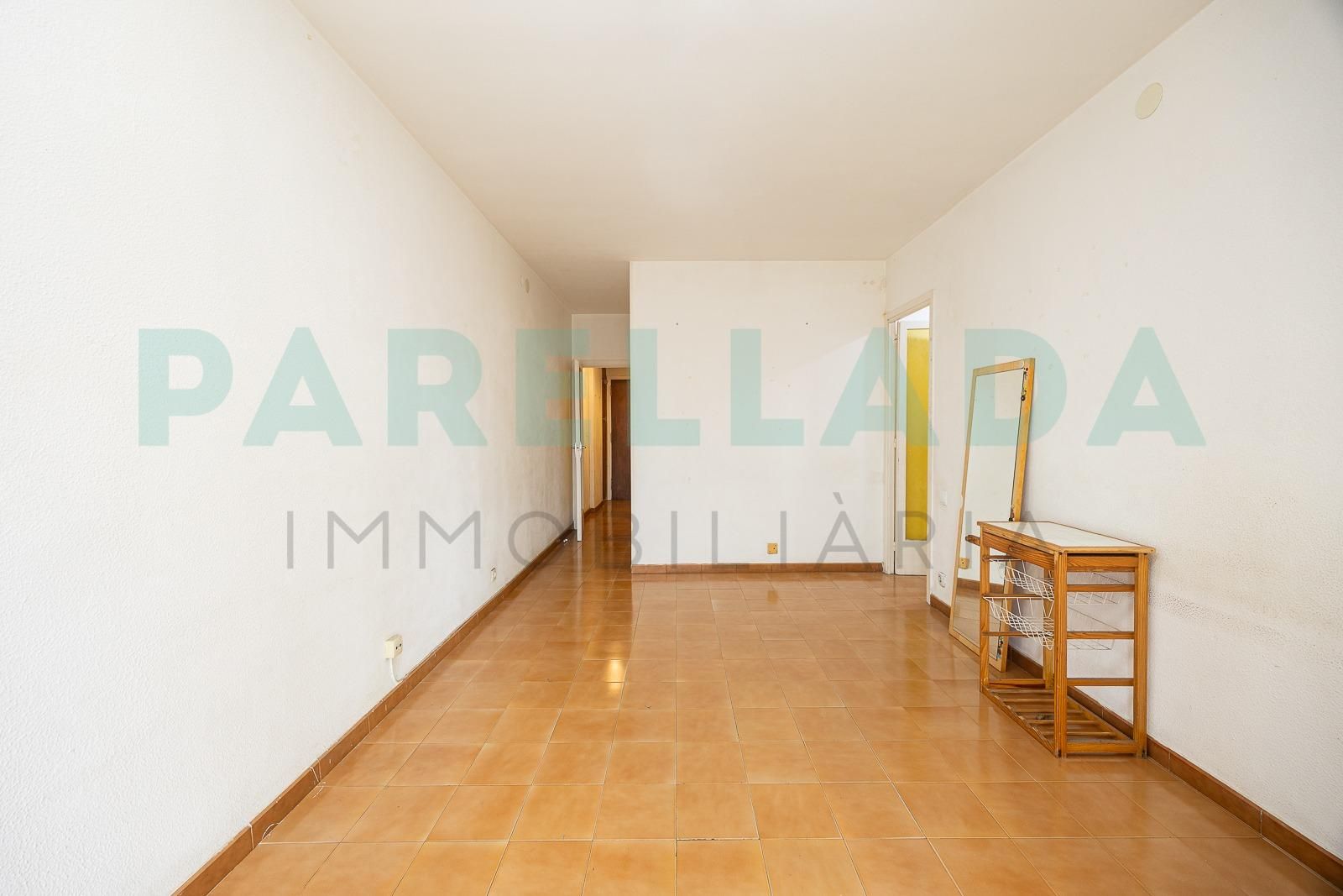 Bedroom of Flat for sale in Badalona