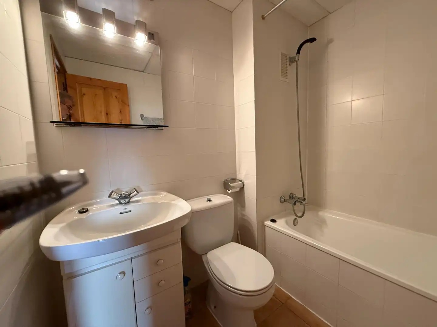 Baño de Apartamento en venta en La Vall de Boí