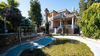Jardí de Casa o xalet en venda en Valdetorres de Jarama amb Jardí privat, Terrassa i Piscina