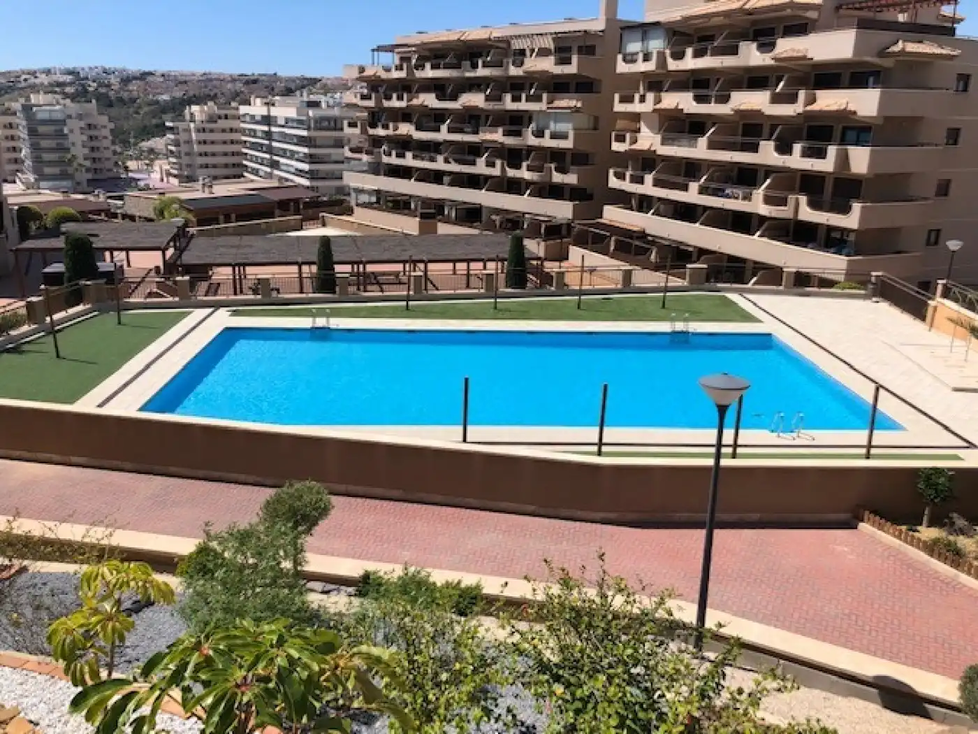 Appartement compact avec piscine à vendre à Calle Valladolid