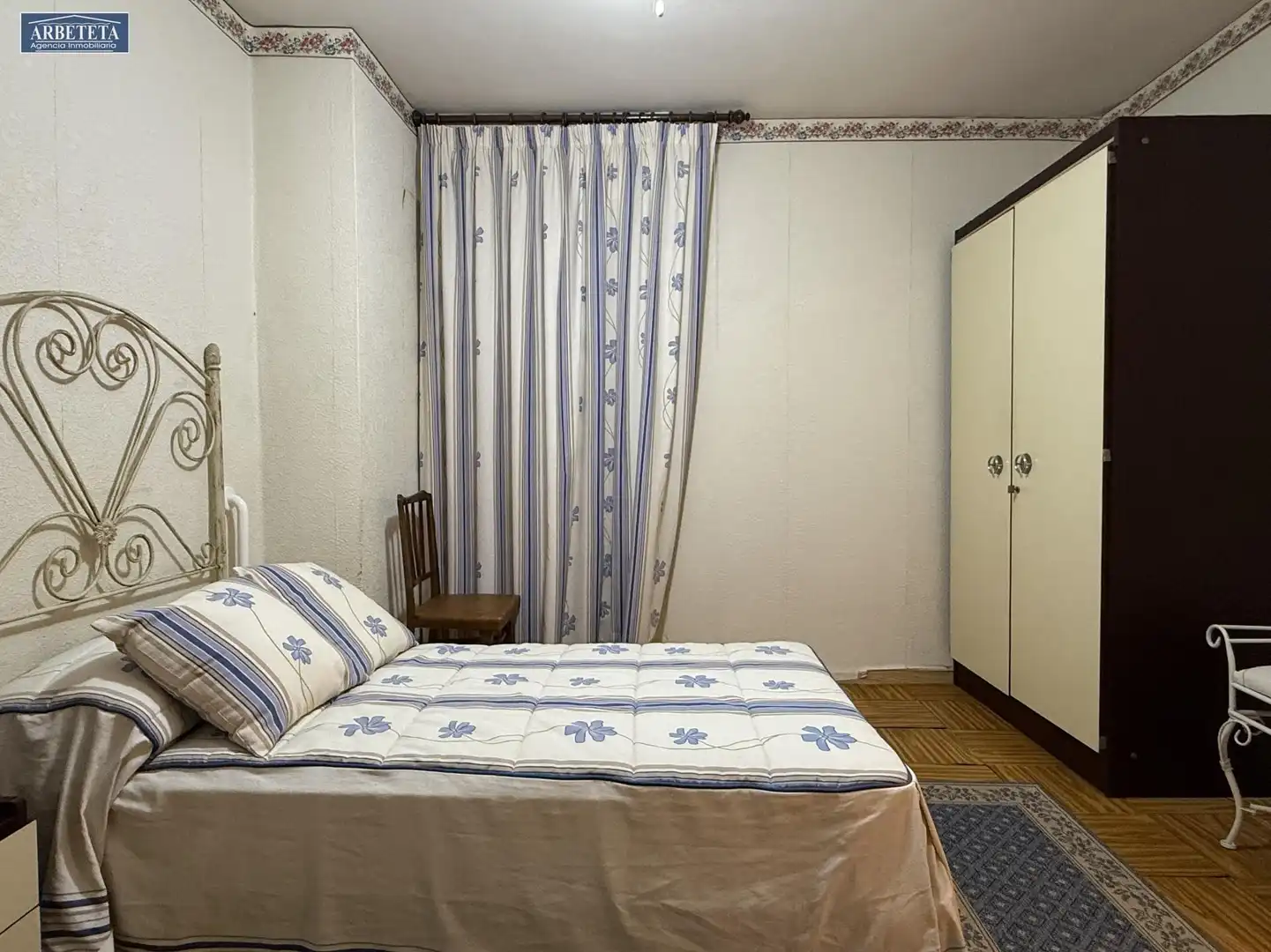 Bedroom of Flat for sale in Guadalajara  with Heating