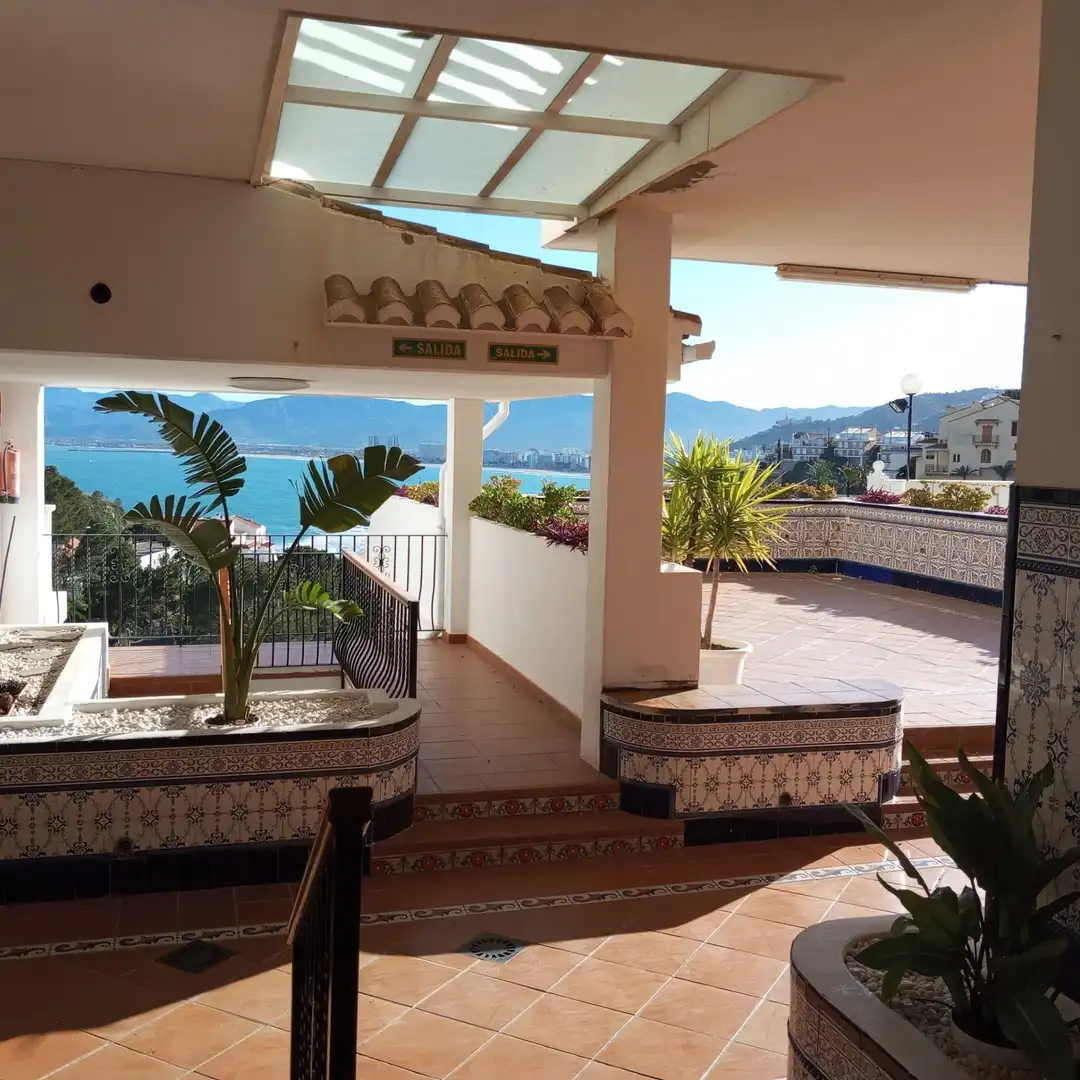 Piso en venta en Cullera con Jardín privado, Terraza y Amueblado