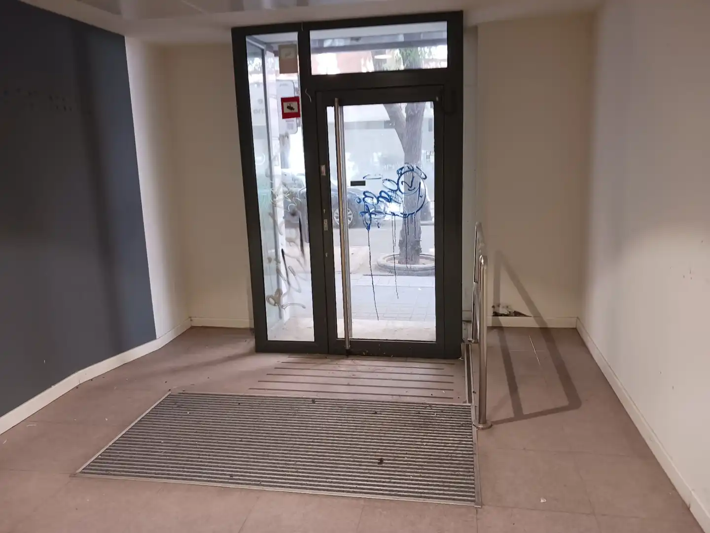 Business premises to rent in Calle de Calatrava, imagen 10