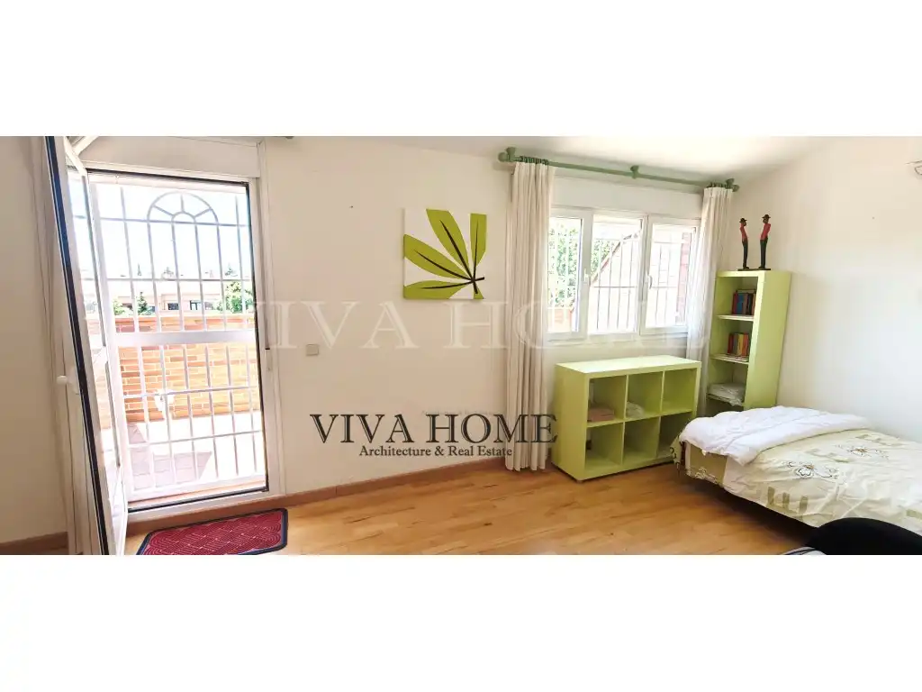 Bedroom of Houses for sale in Parla