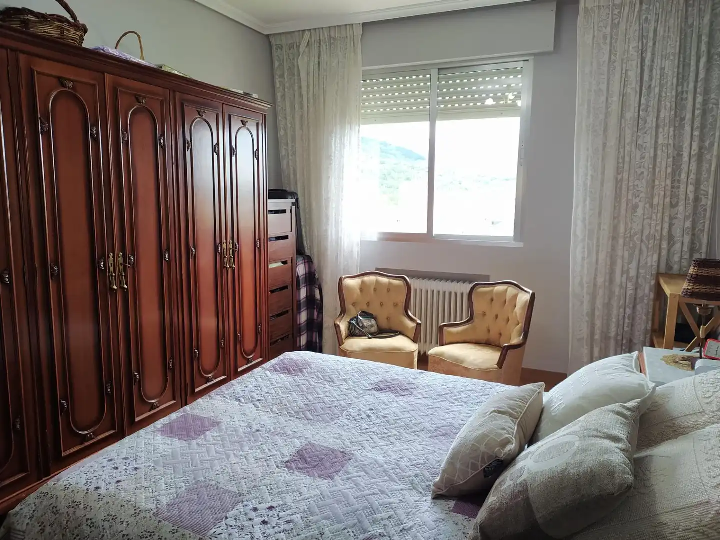 Habitación de Piso en venta en Ponferrada con Calefacción, Terraza y Trastero