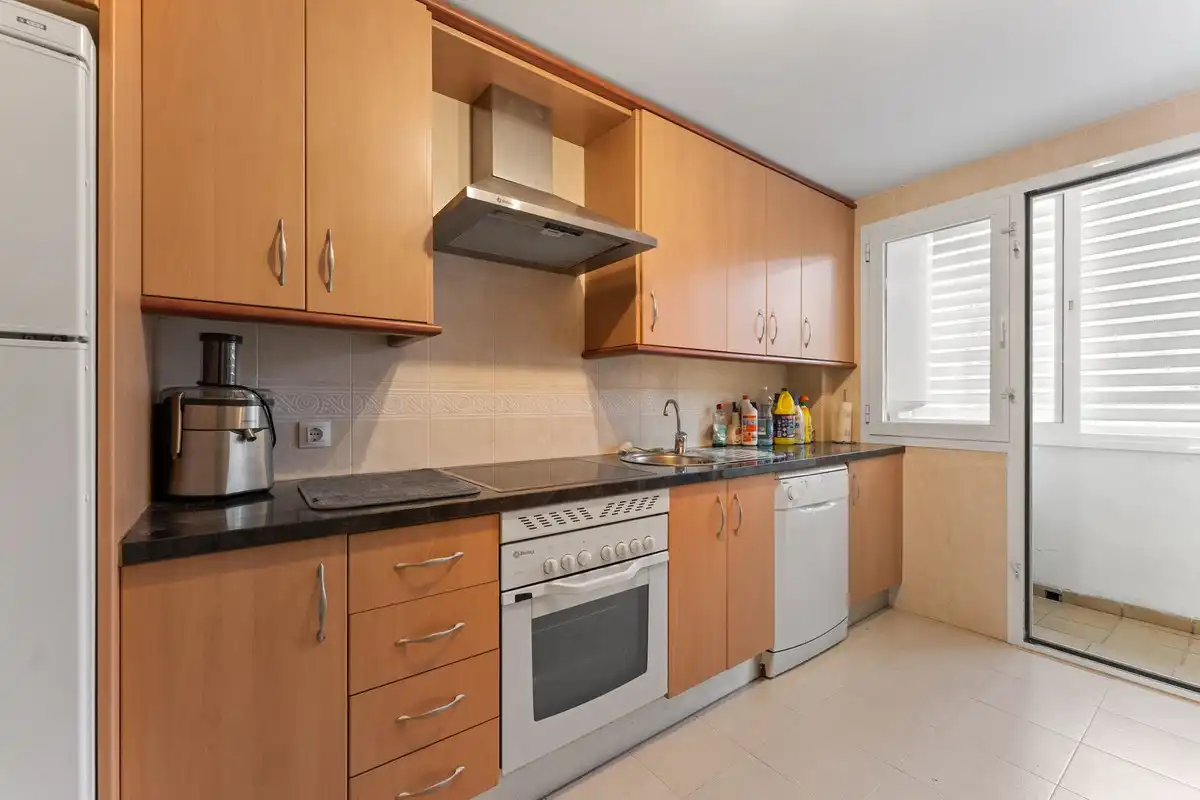 Cocina de Apartamento en venta en Mijas con Aire acondicionado, Jardín privado y Terraza