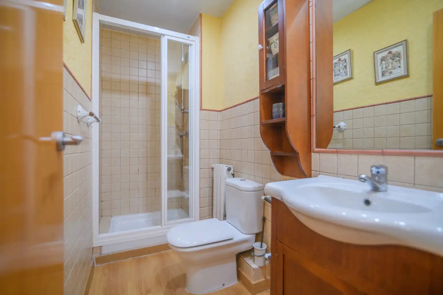 Baño de Piso en venta en Sant Boi de Llobregat con Aire acondicionado, Calefacción y Parquet
