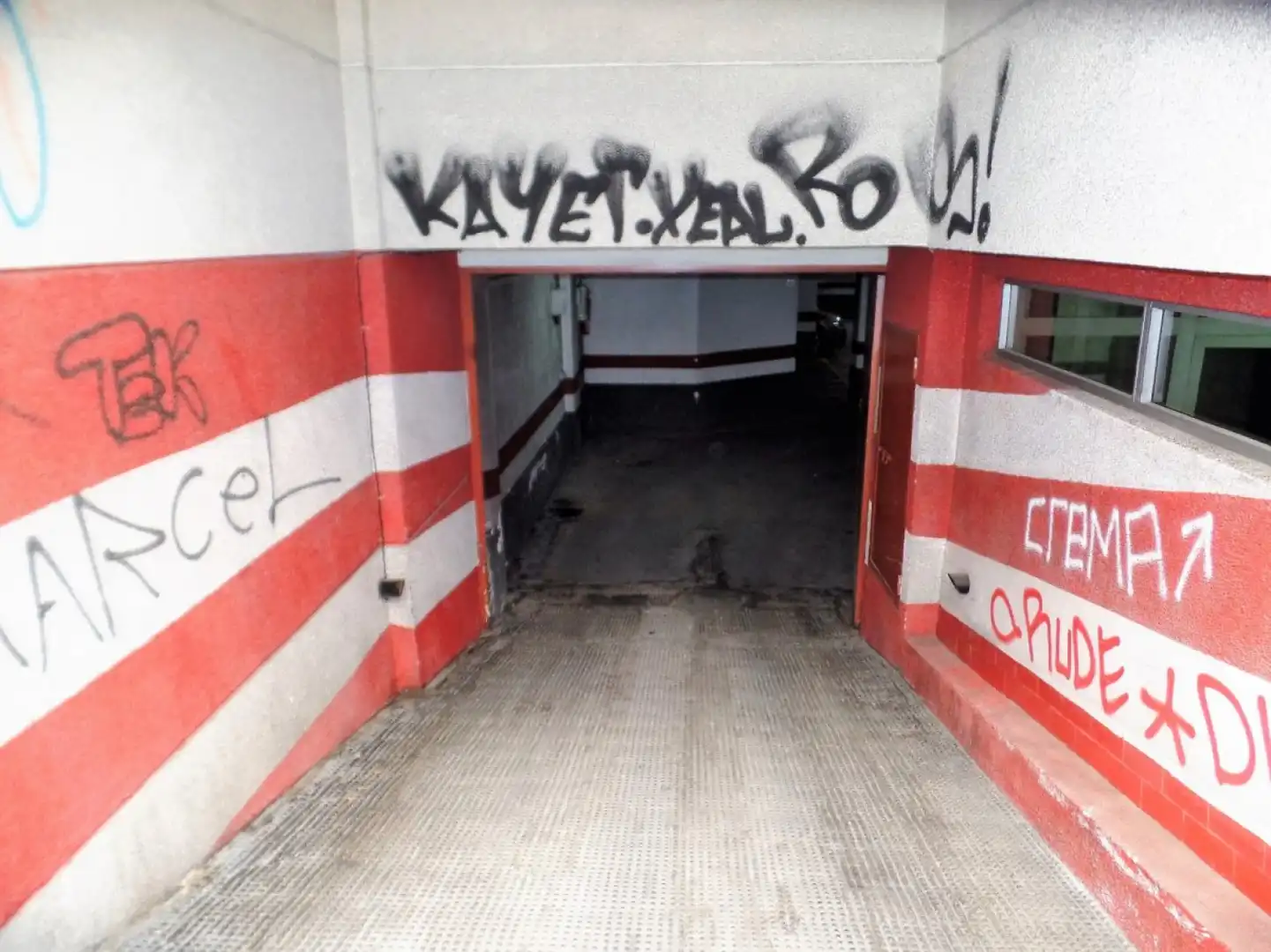 Garatge de lloguer a Valencia - Calle Alejandra Soler, El Carme