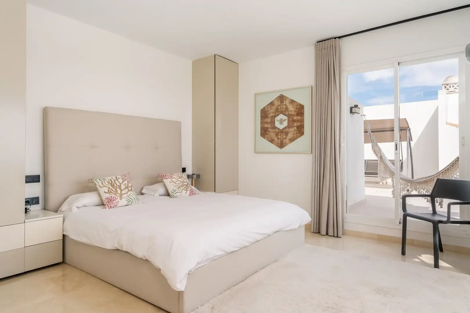 Penthouse with balcony for sale in La Quinta, imagen 14