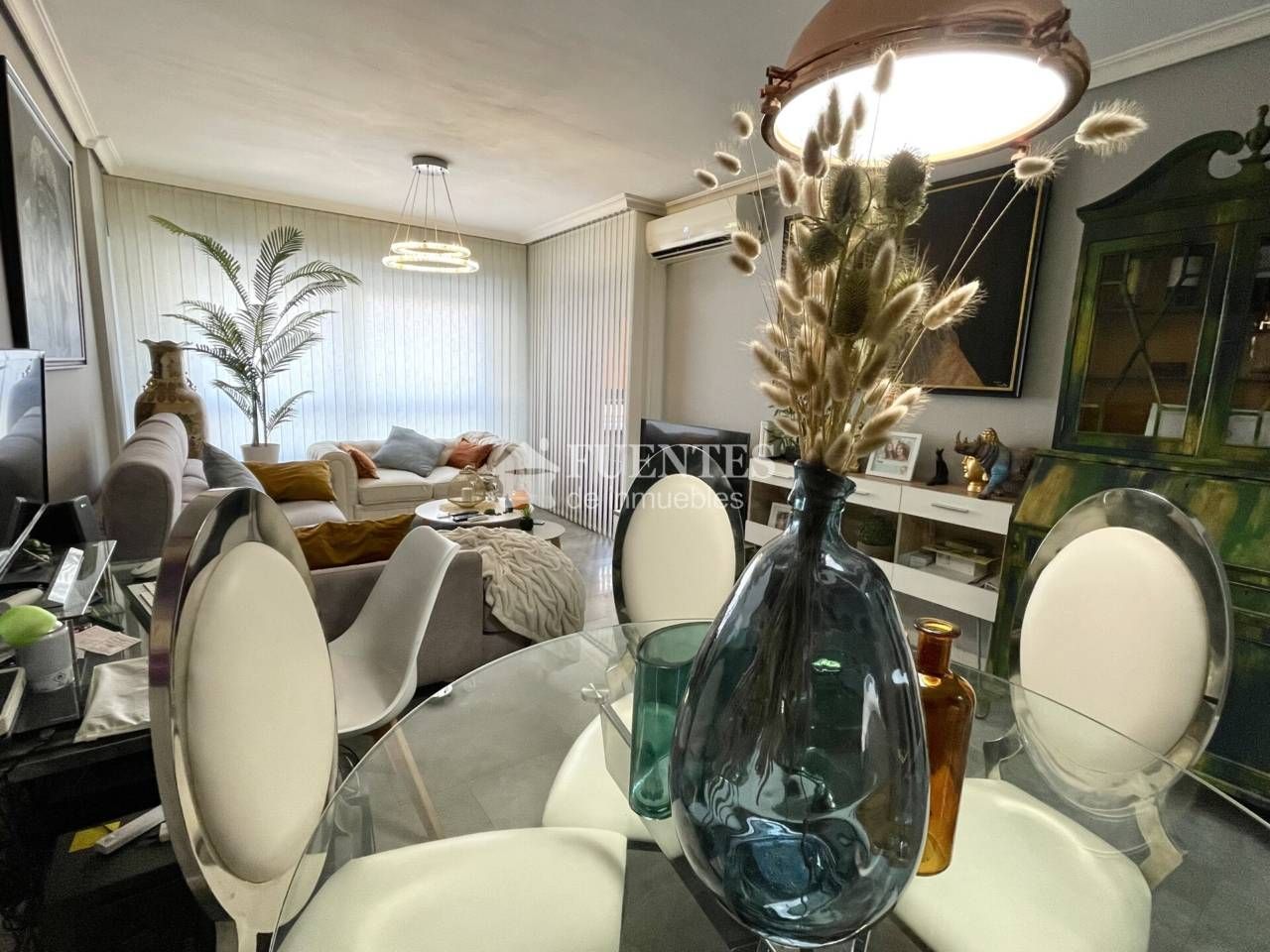 Wohnzimmer von Wohnung zum Verkauf in Alicante / Alacant mit Klimaanlage, Terrasse und Abstellraum