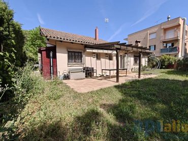 Haus mit Garten zum Verkauf in Avenida de la Unió