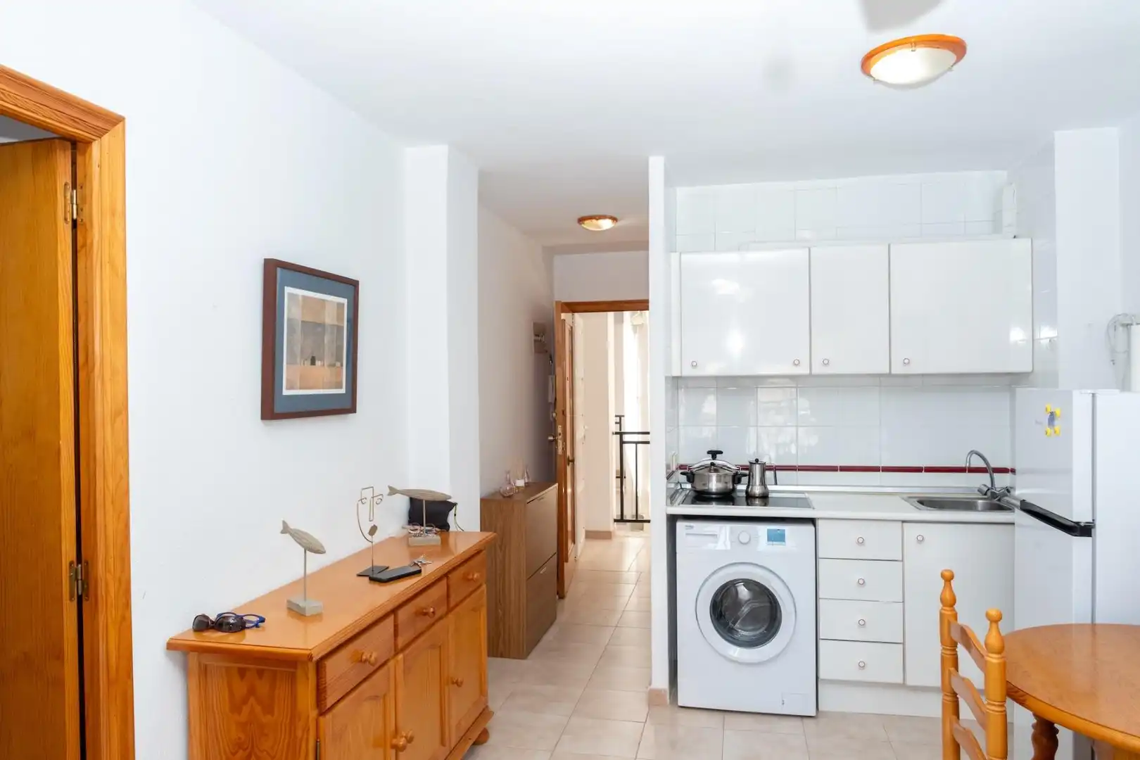 Cocina de Apartamento en venta en Torrevieja con Jardín privado, Amueblado y Piscina comunitaria
