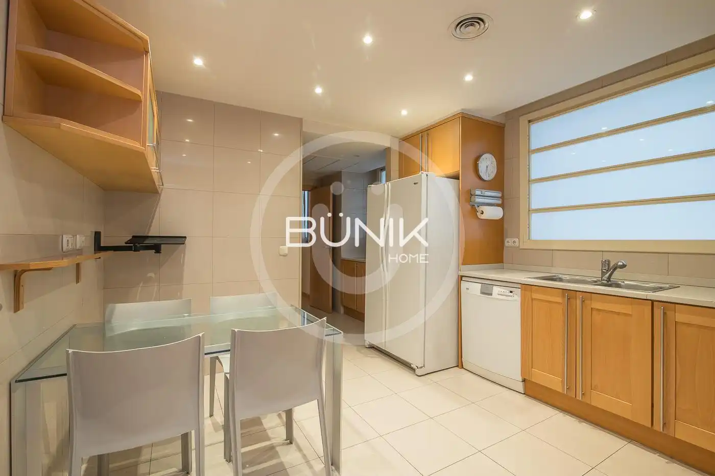 Wohnung zur Miete in Barcelona, Barcelona