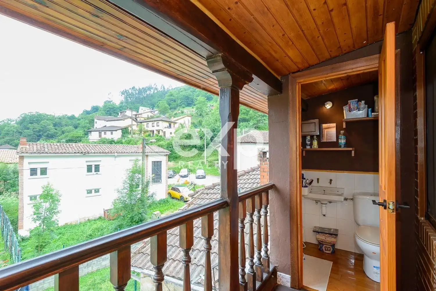 Casa o xalet en venda en Lena amb Calefacció, Jardí privat i Terrassa