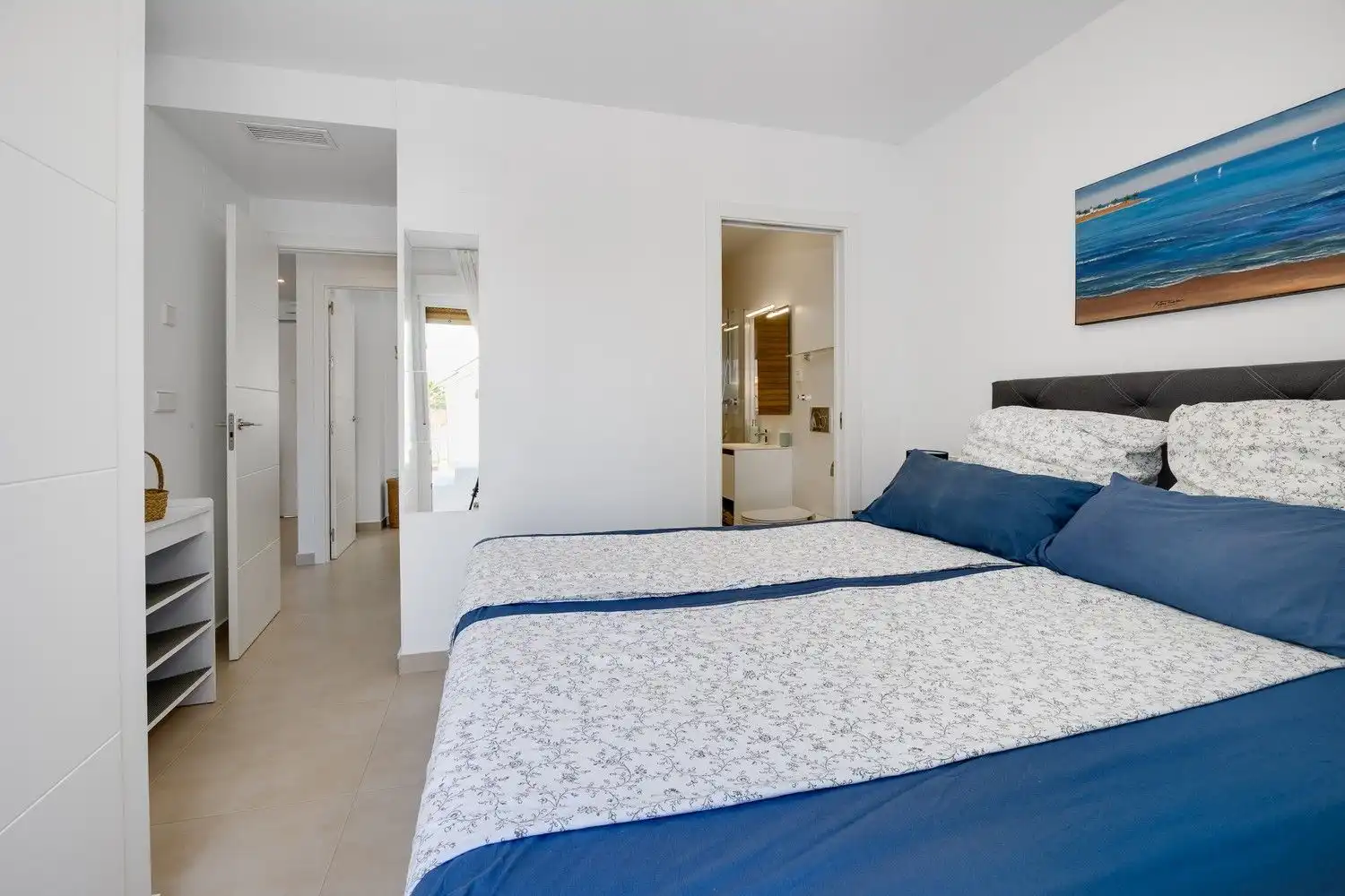 Habitación de Apartamento en venta en Pilar de la Horadada con Piscina comunitaria