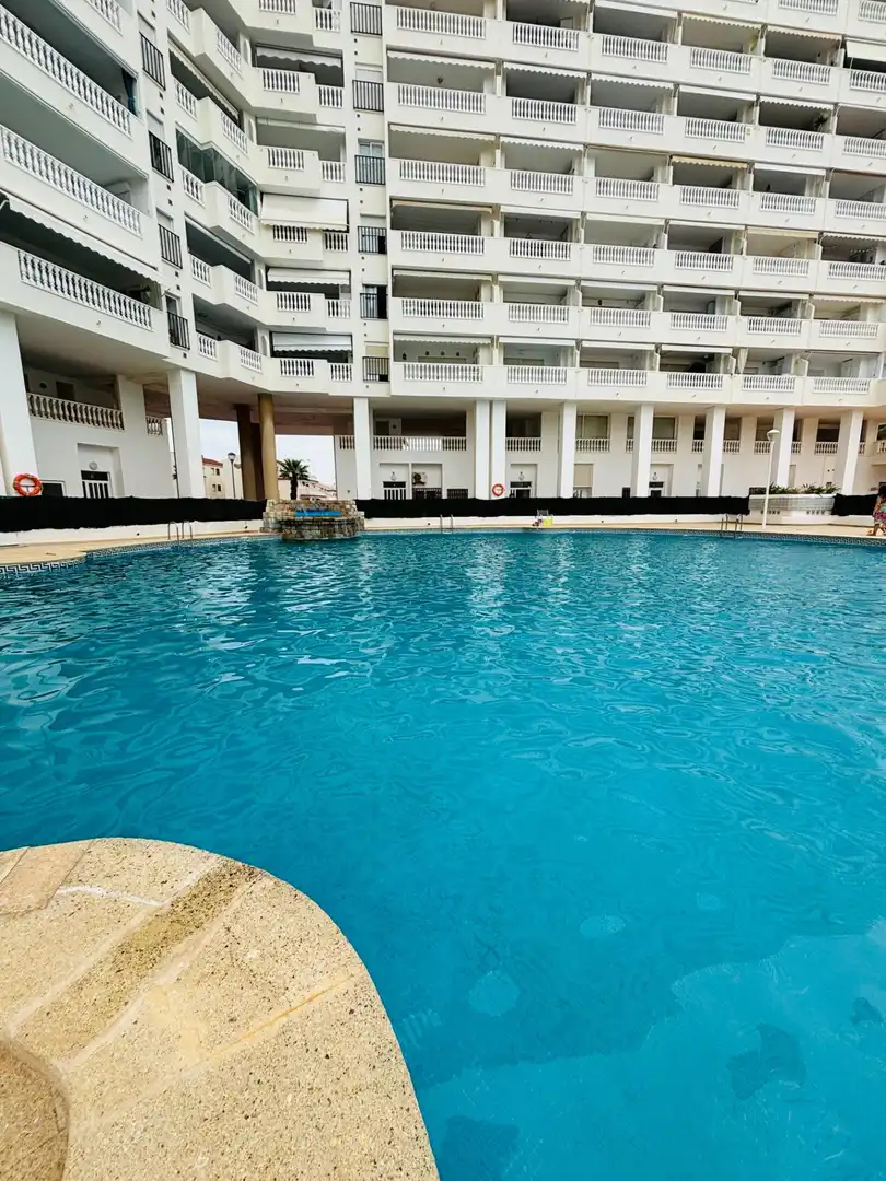 Piscina de Casa o chalet en venta en La Manga del Mar Menor con Jardín privado, Terraza y Trastero