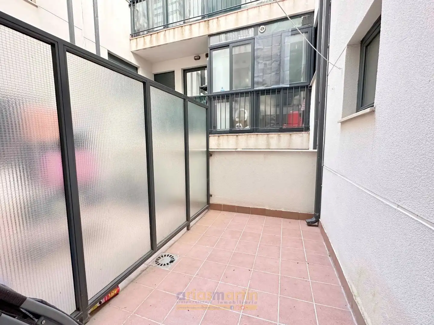 Wohnung zur Miete in Luis Sala Balust, 38, Pizarrales