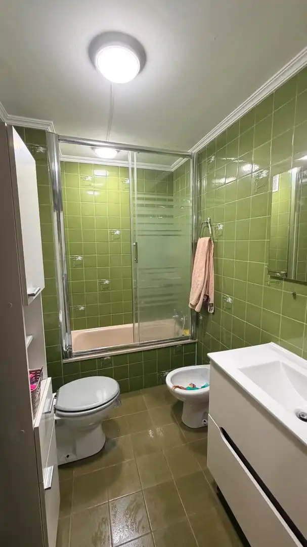 Bathroom of Flat for sale in Mugardos  with Heating, Terrace and Furnished