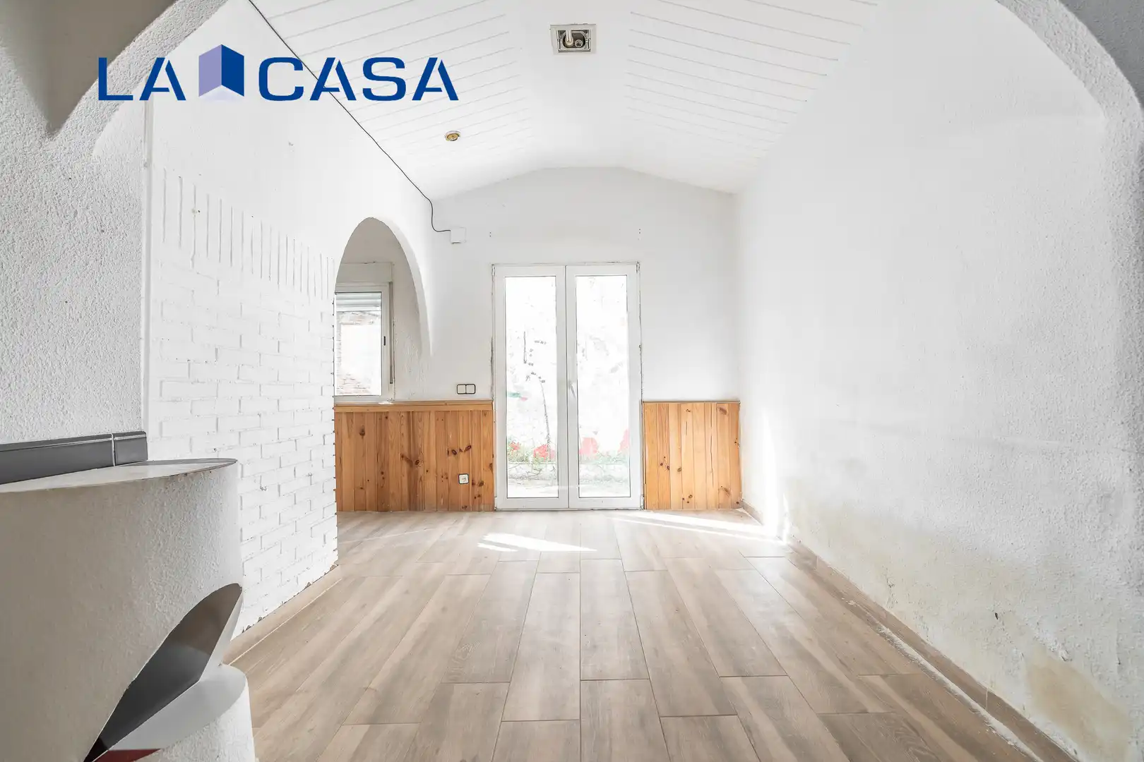 Außenansicht von Wohnung zum Verkauf in Madrid mit Terrasse